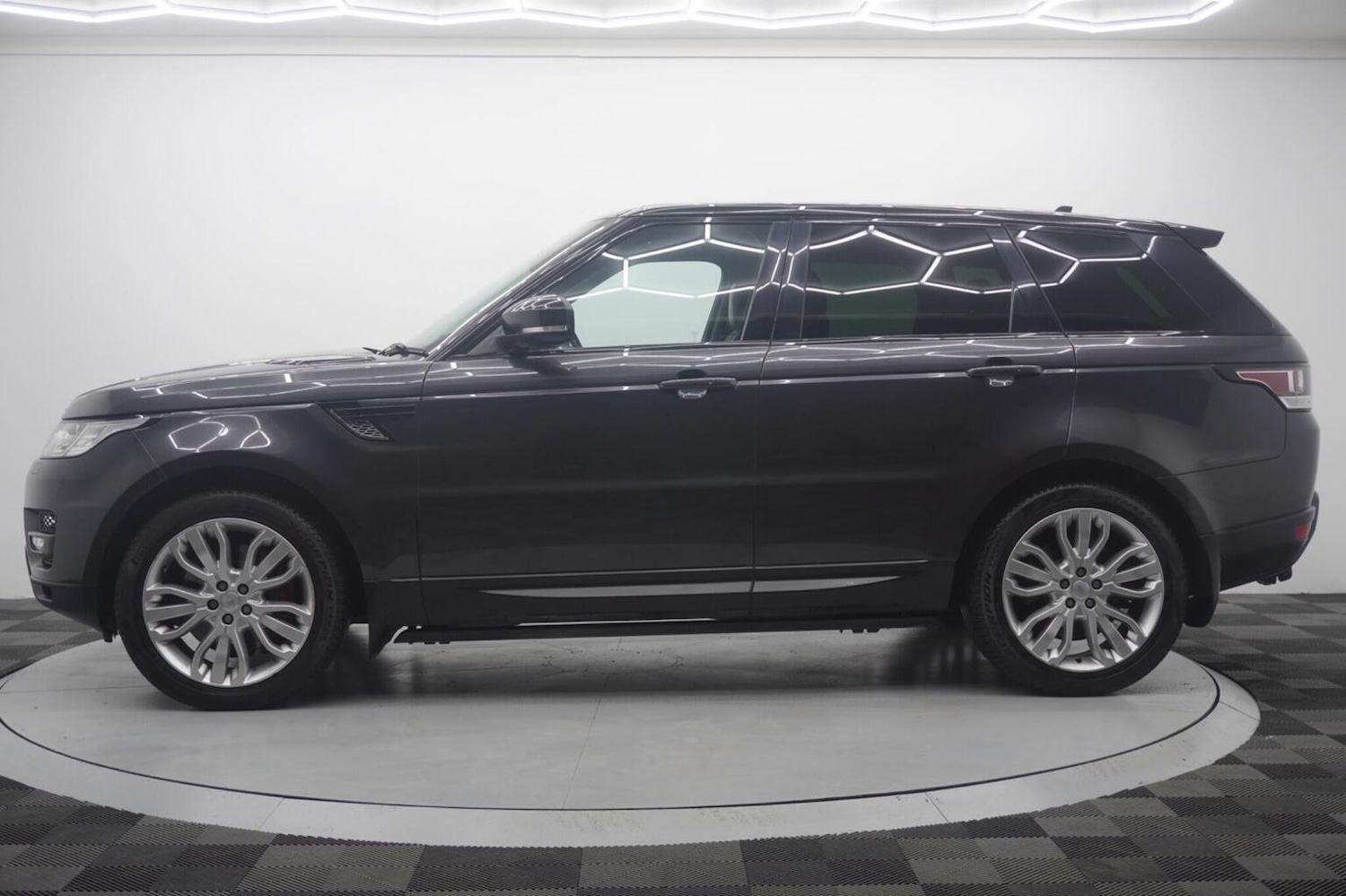 Used Land Rover Range Rover Sport 2016 for sale - 77522111: Photo 8