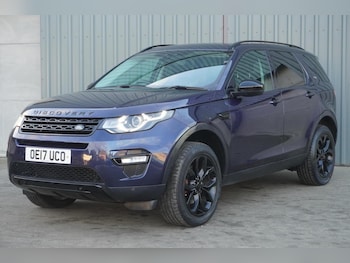 Used Land Rover Discovery Sport 2017 for sale - 76211875: Photo