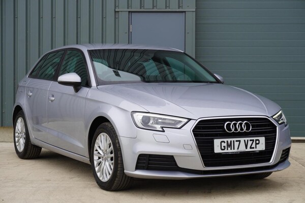 Used Audi A3 2017 for sale - 75266755: Photo 2