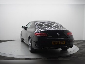 Used Mercedes-Benz C Class 2019 for sale - 78168730: Photo