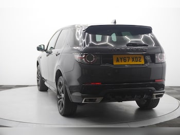 Used Land Rover Discovery Sport 2017 for sale - 78182867: Photo