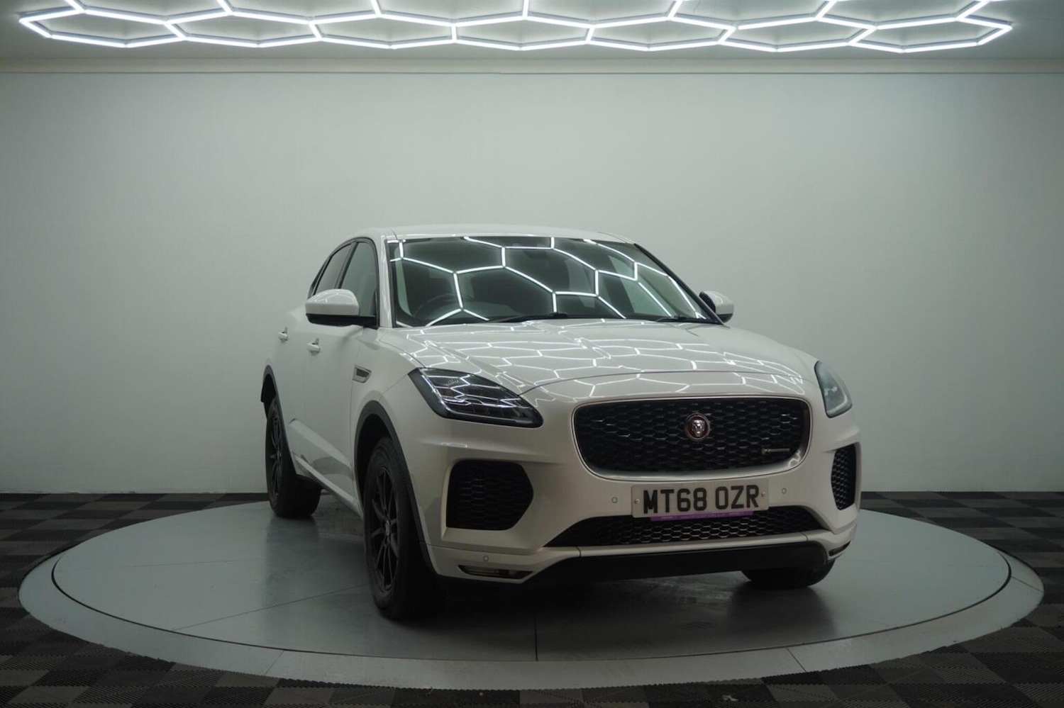Used Jaguar E-Pace 2018 for sale - 77277328: Photo 10