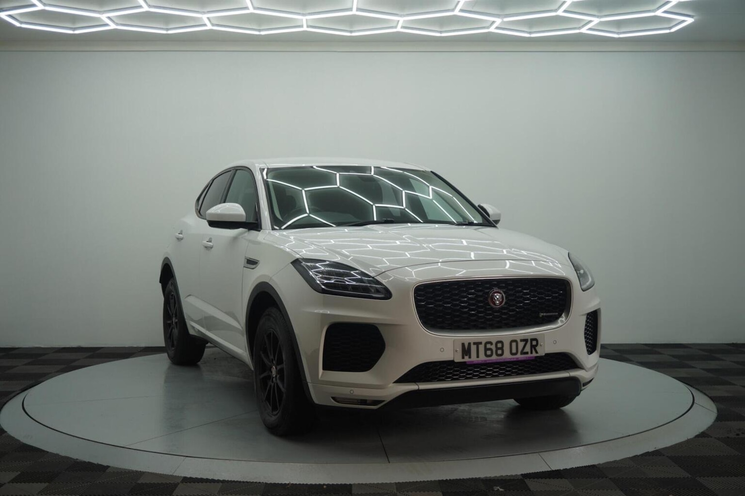 Used Jaguar E-Pace 2018 for sale - 77277328: Photo 11