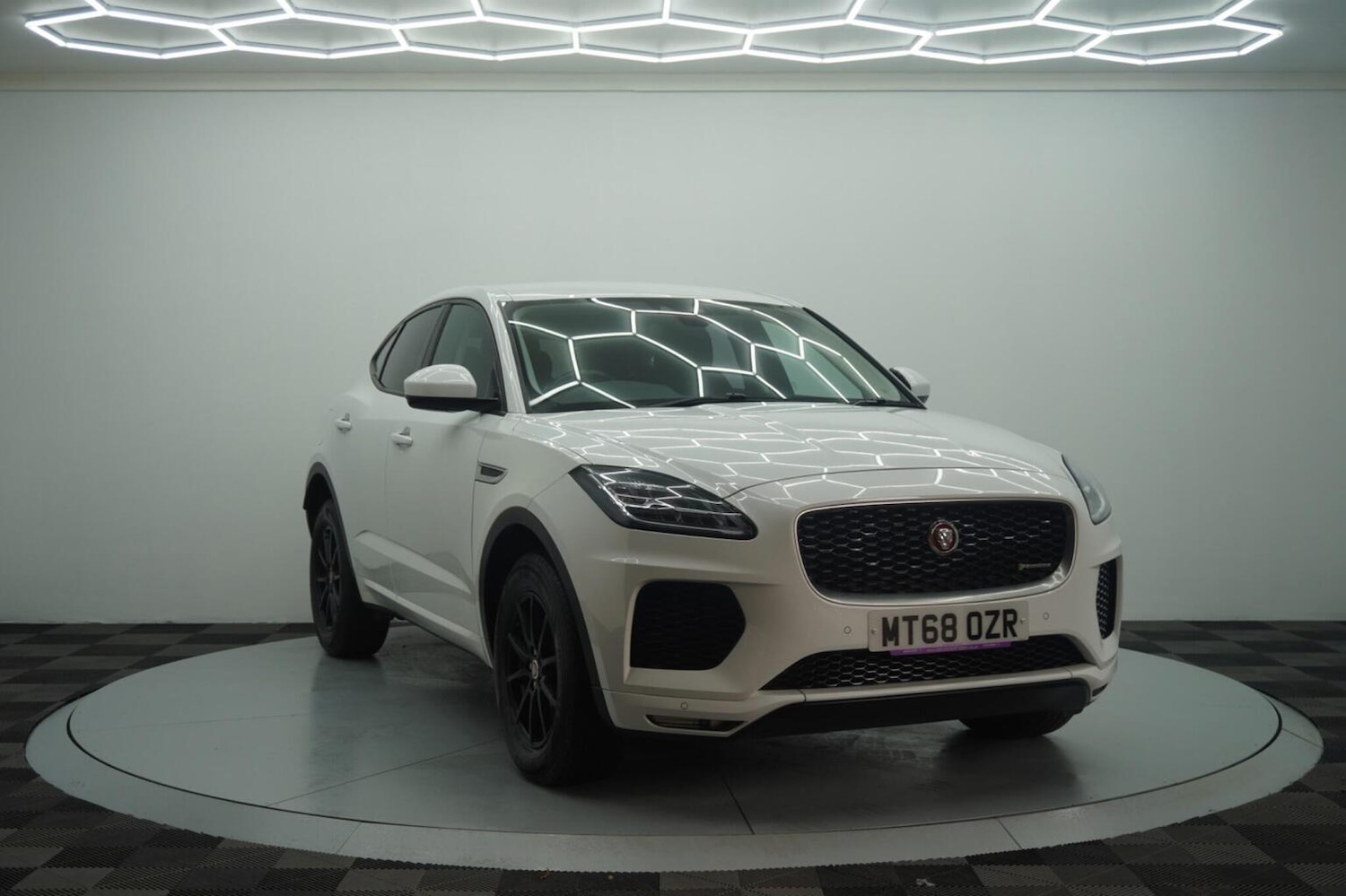 Used Jaguar E-Pace 2018 for sale - 77277328: Photo 13