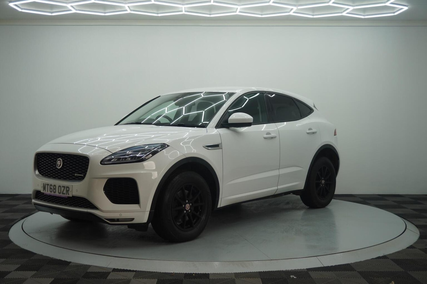 Used Jaguar E-Pace 2018 for sale - 77277328: Photo 22