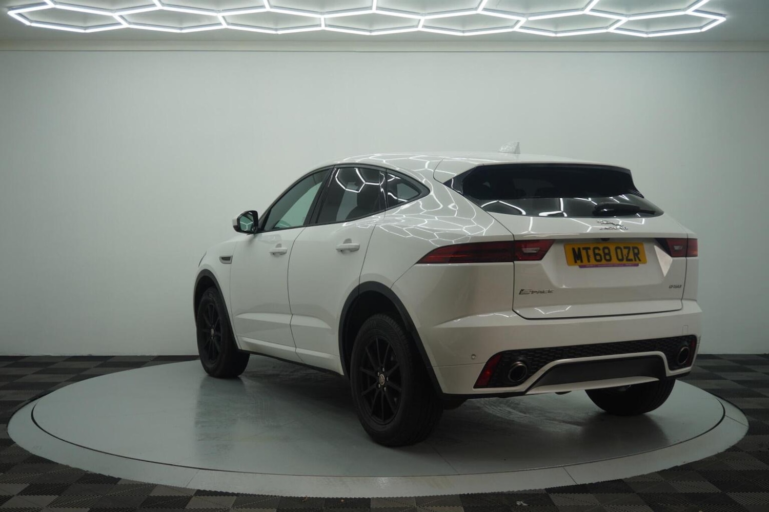 Used Jaguar E-Pace 2018 for sale - 77277328: Photo 25