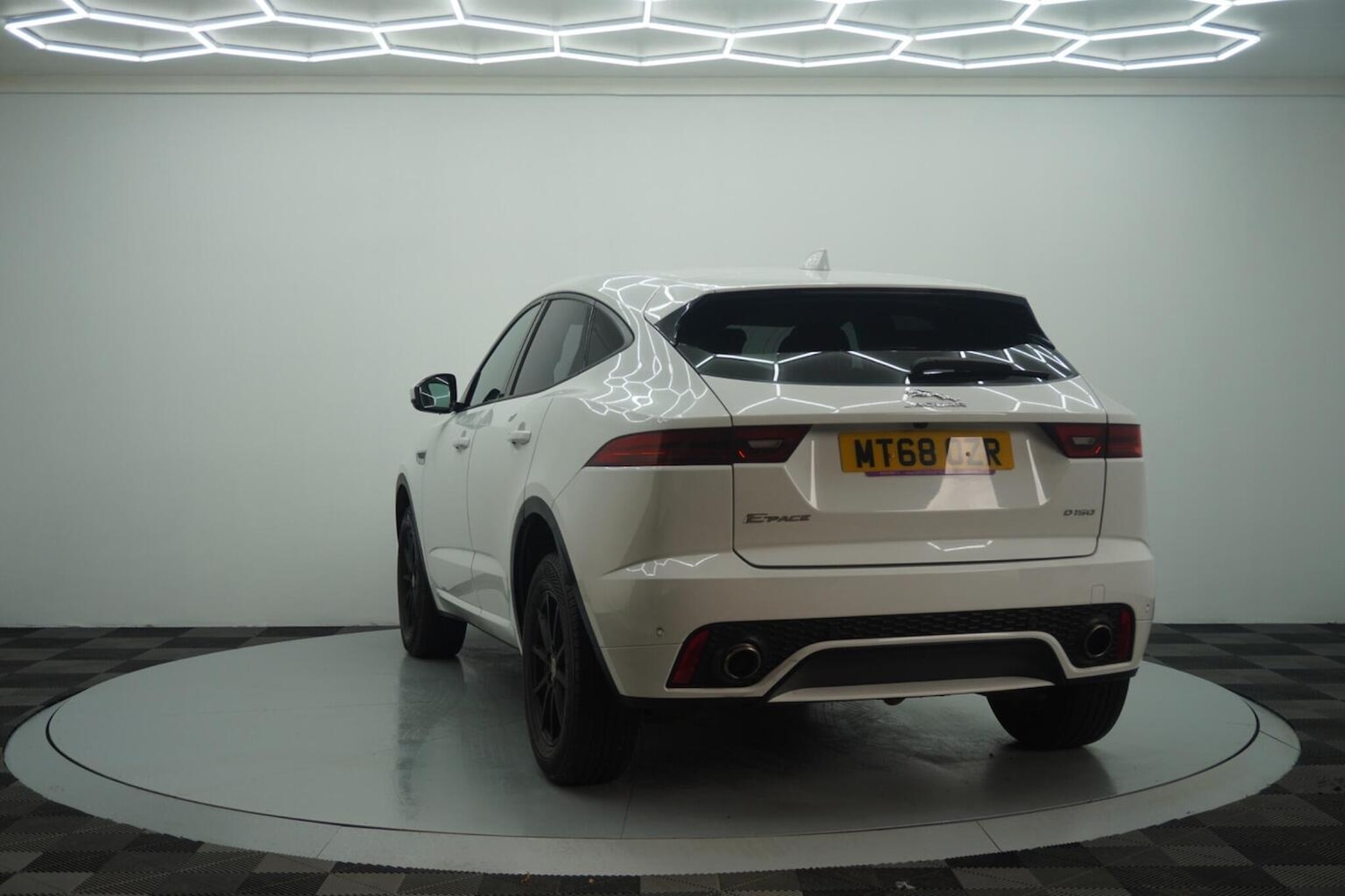 Used Jaguar E-Pace 2018 for sale - 77277328: Photo 28