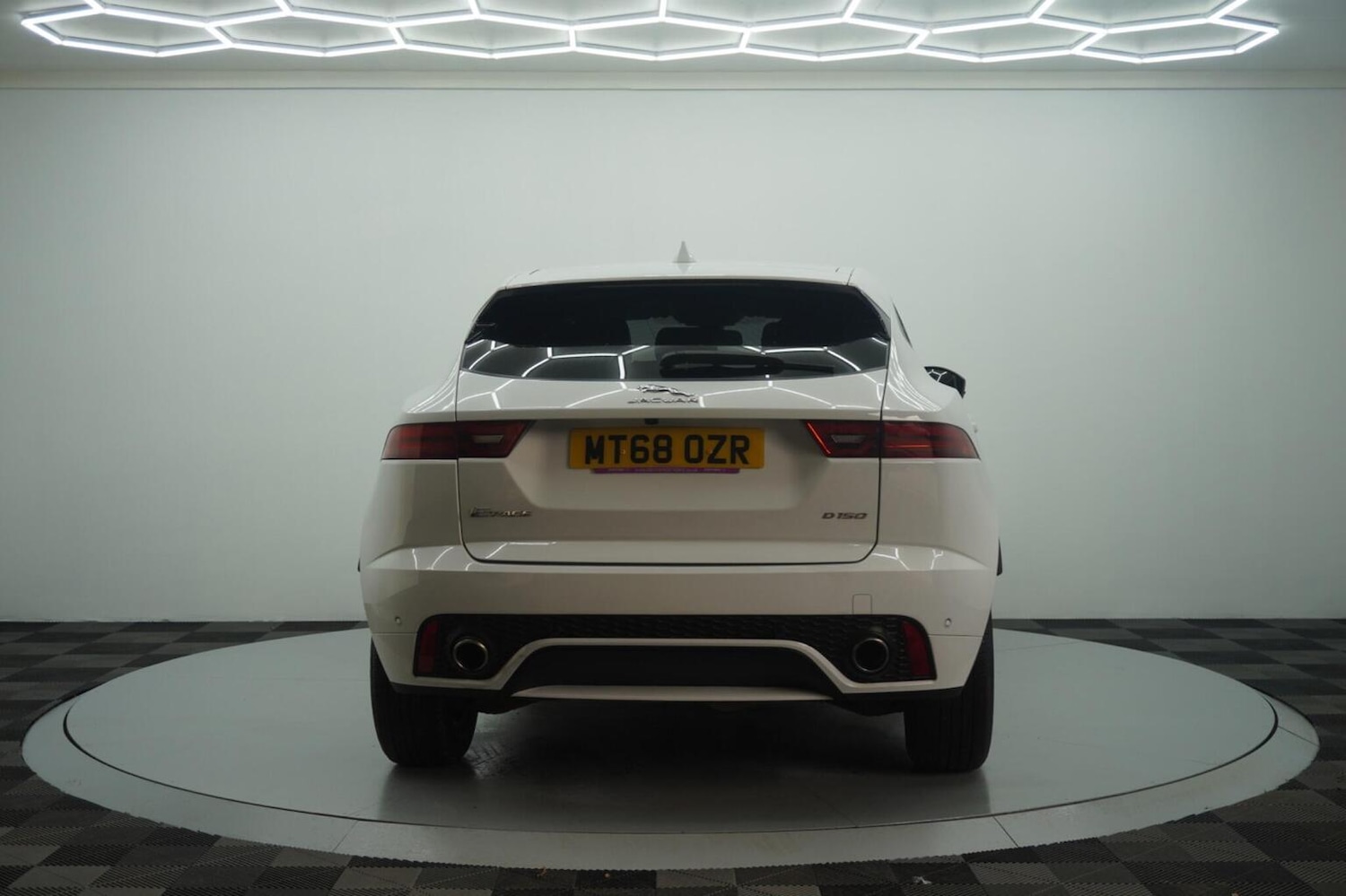 Used Jaguar E-Pace 2018 for sale - 77277328: Photo 40