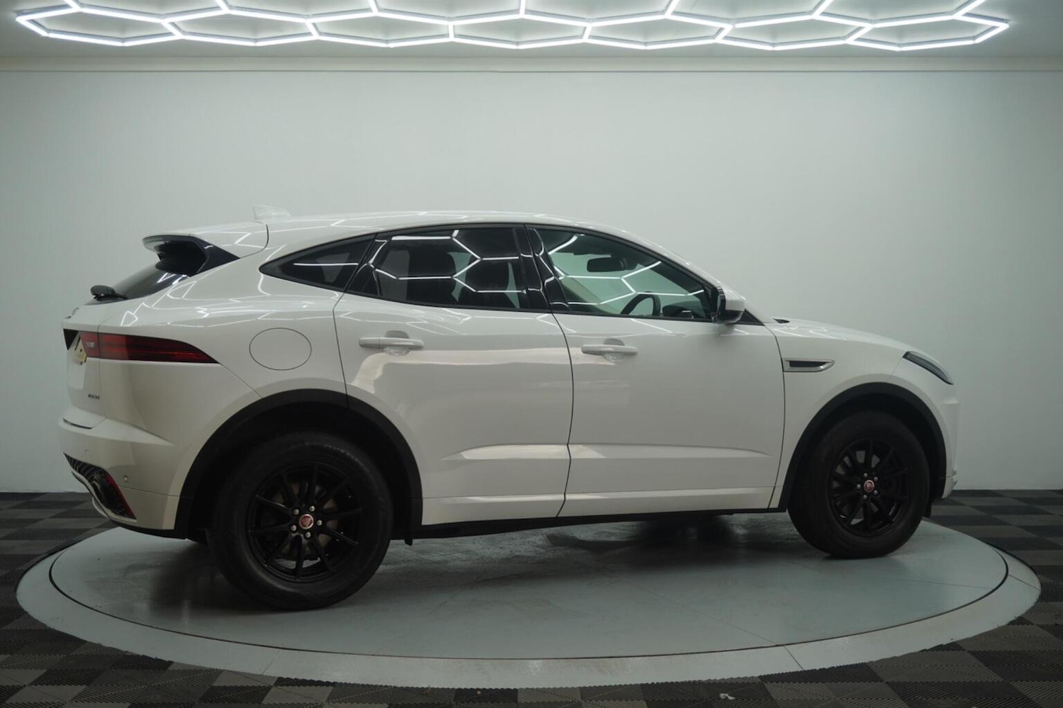Used Jaguar E-Pace 2018 for sale - 77277328: Photo 45