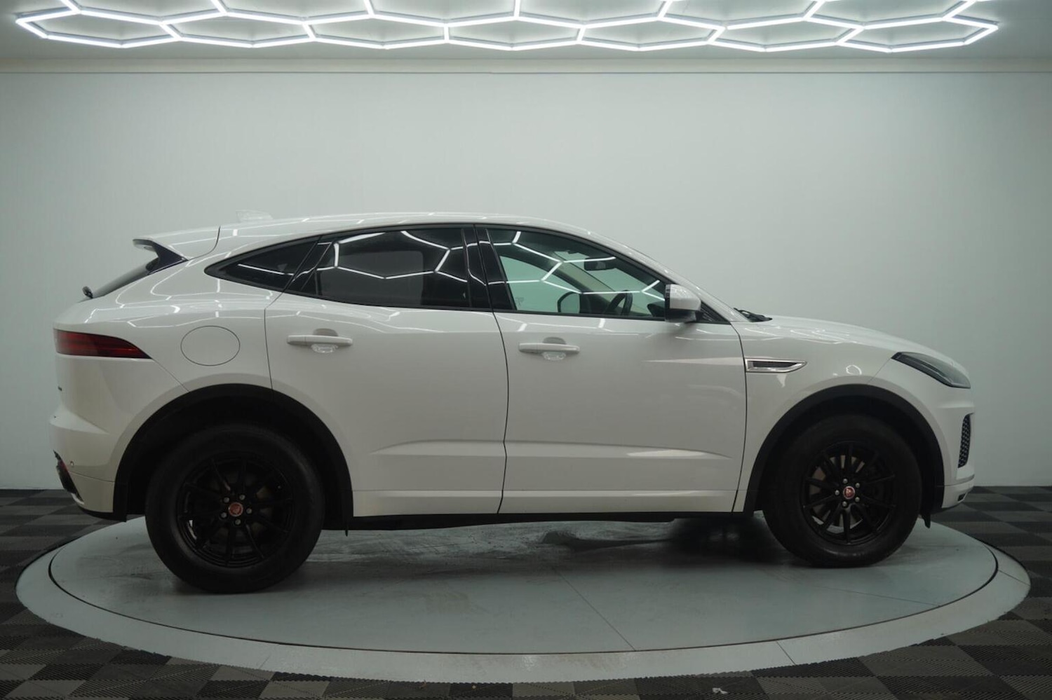 Used Jaguar E-Pace 2018 for sale - 77277328: Photo 46
