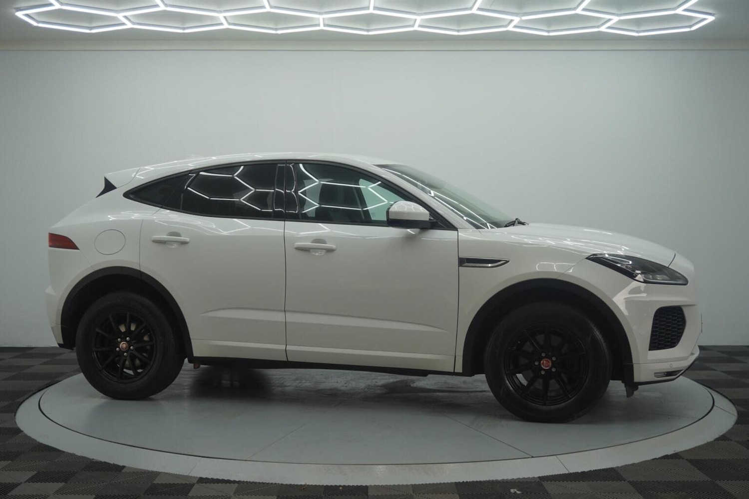 Used Jaguar E-Pace 2018 for sale - 77277328: Photo 48