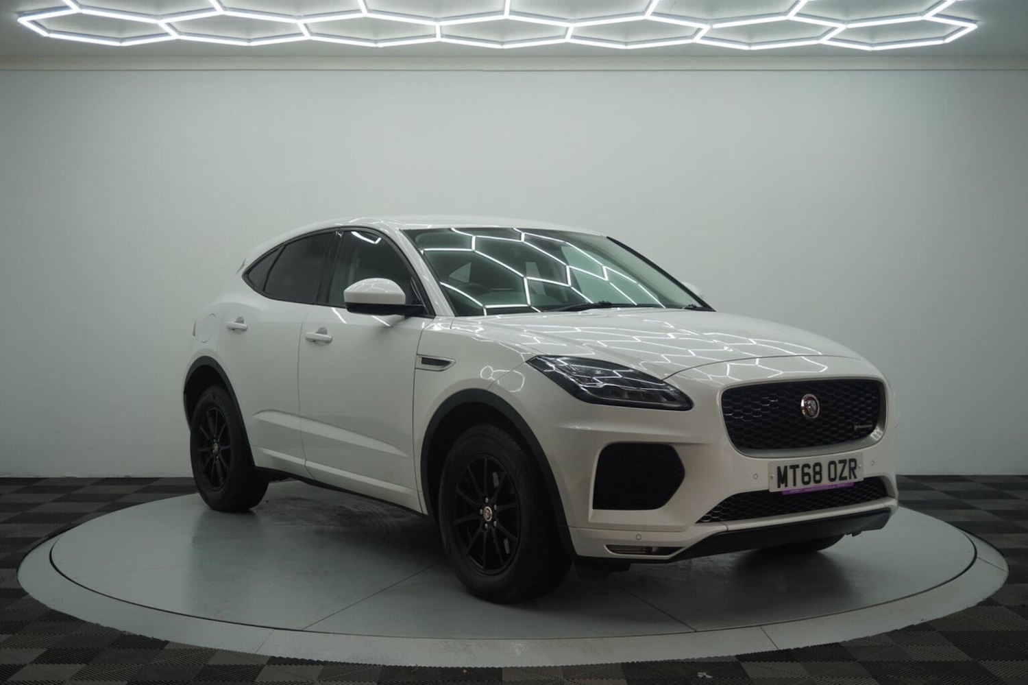 Used Jaguar E-Pace 2018 for sale - 77277328: Photo 5