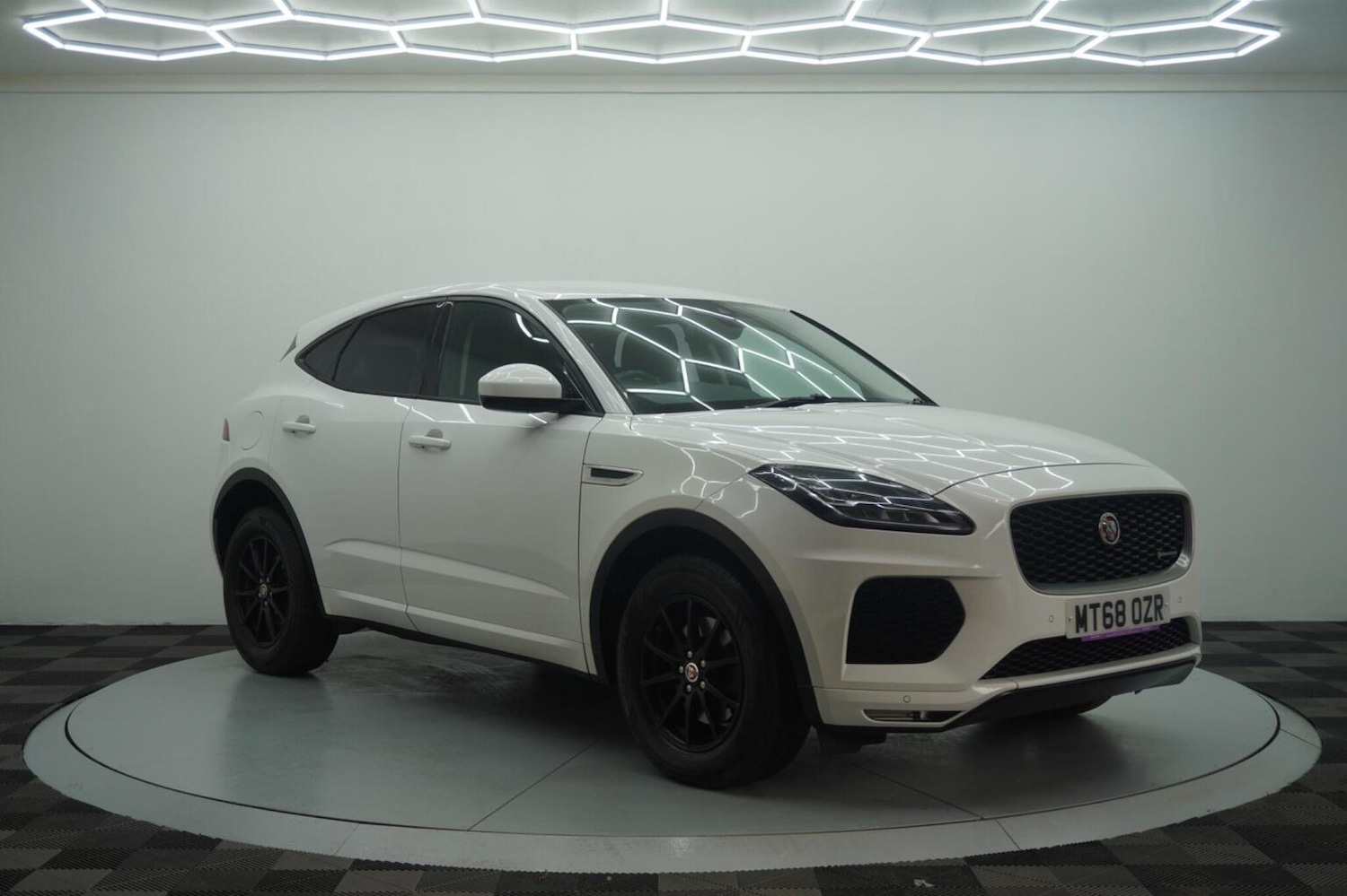 Used Jaguar E-Pace 2018 for sale - 77277328: Photo 6