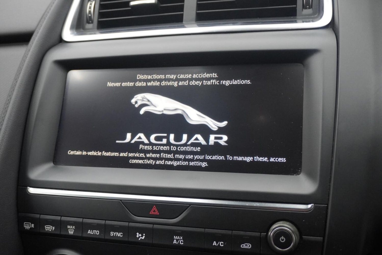 Used Jaguar E-Pace 2018 for sale - 77277328: Photo 81