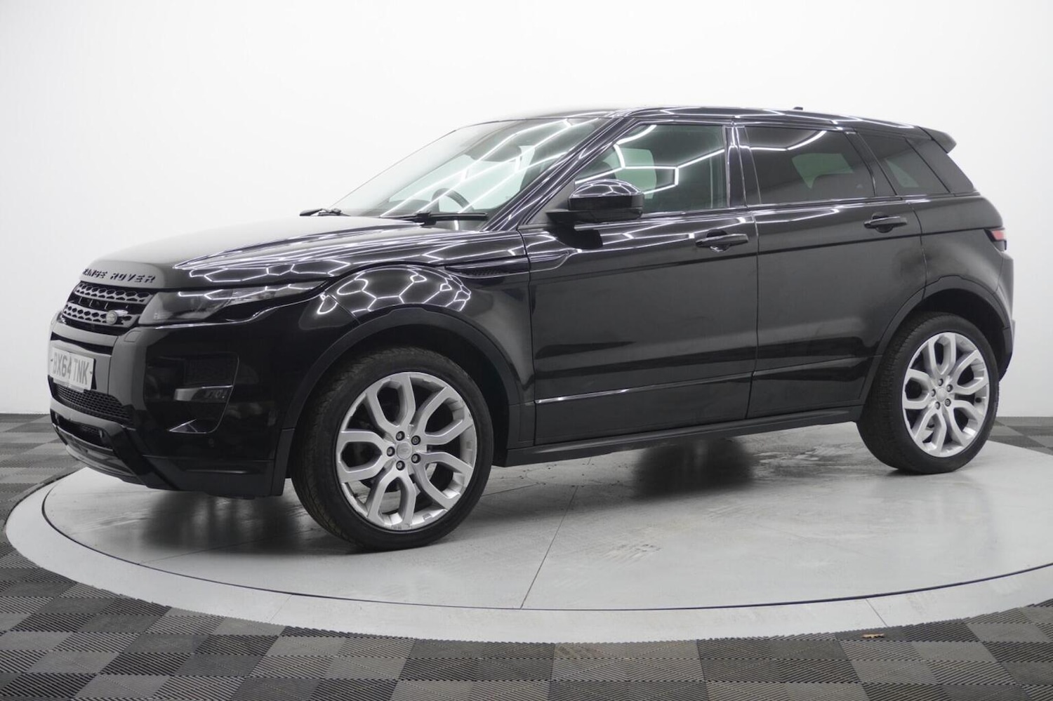 Used Land Rover Range Rover Evoque 2015 for sale - 77350167: Photo 2