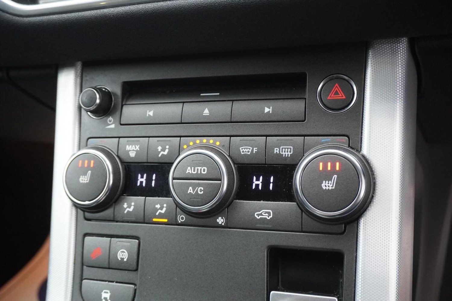 Used Land Rover Range Rover Evoque 2015 for sale - 77350167: Photo 38