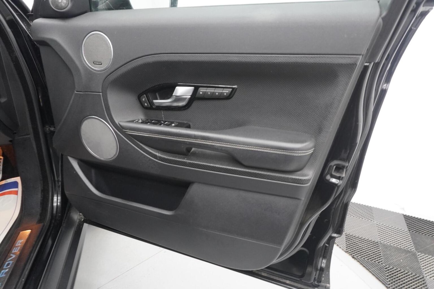 Used Land Rover Range Rover Evoque 2015 for sale - 77350167: Photo 45