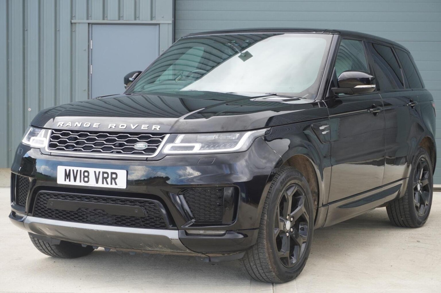 Used Land Rover Range Rover Sport 2018 for sale - 75856369: Photo 2