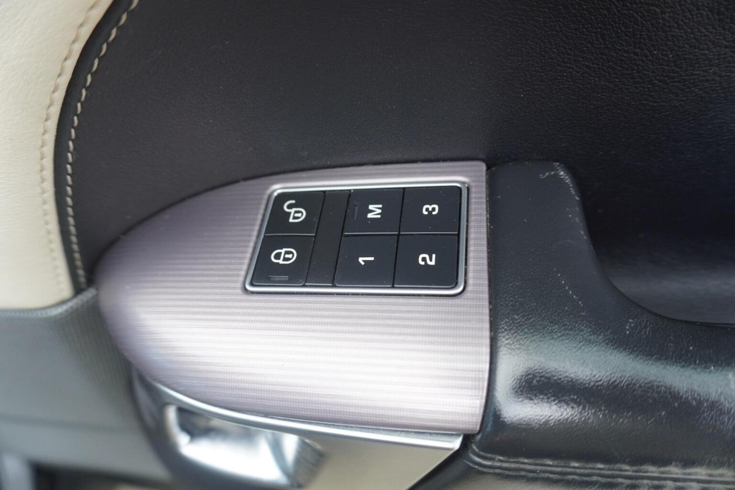 Used Land Rover Range Rover Sport 2018 for sale - 75856369: Photo 23