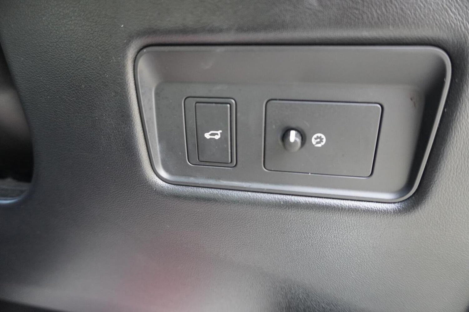 Used Land Rover Range Rover Sport 2018 for sale - 75856369: Photo 27