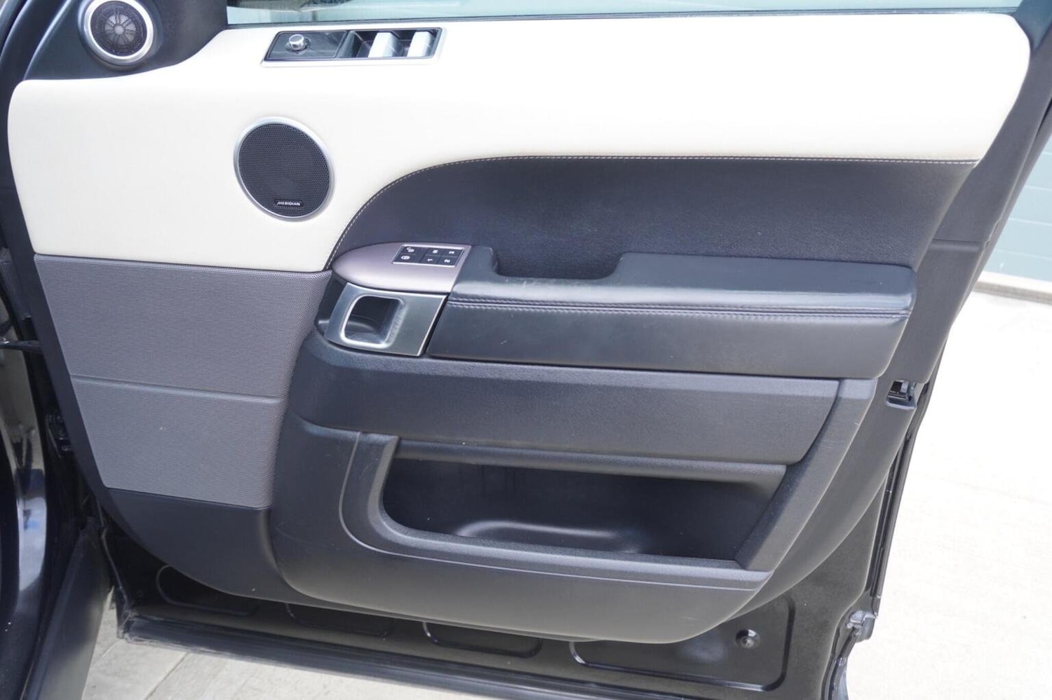 Used Land Rover Range Rover Sport 2018 for sale - 75856369: Photo 33