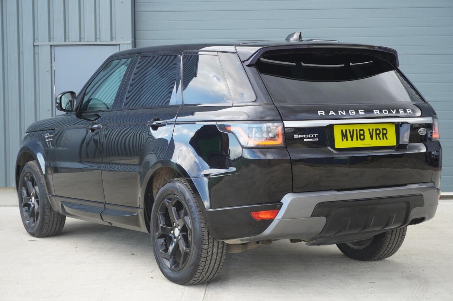Used Land Rover Range Rover Sport 2018 for sale - 75856369: Photo 9