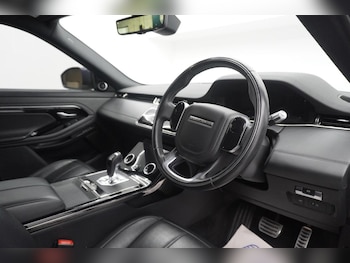 Used Land Rover Range Rover Evoque 2019 for sale - 79439145: Photo
