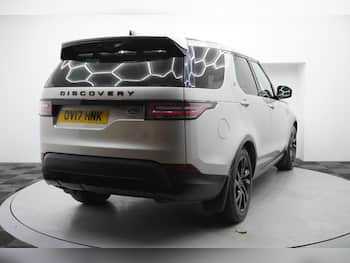Used Land Rover Discovery 2017 for sale - 79563991: Photo