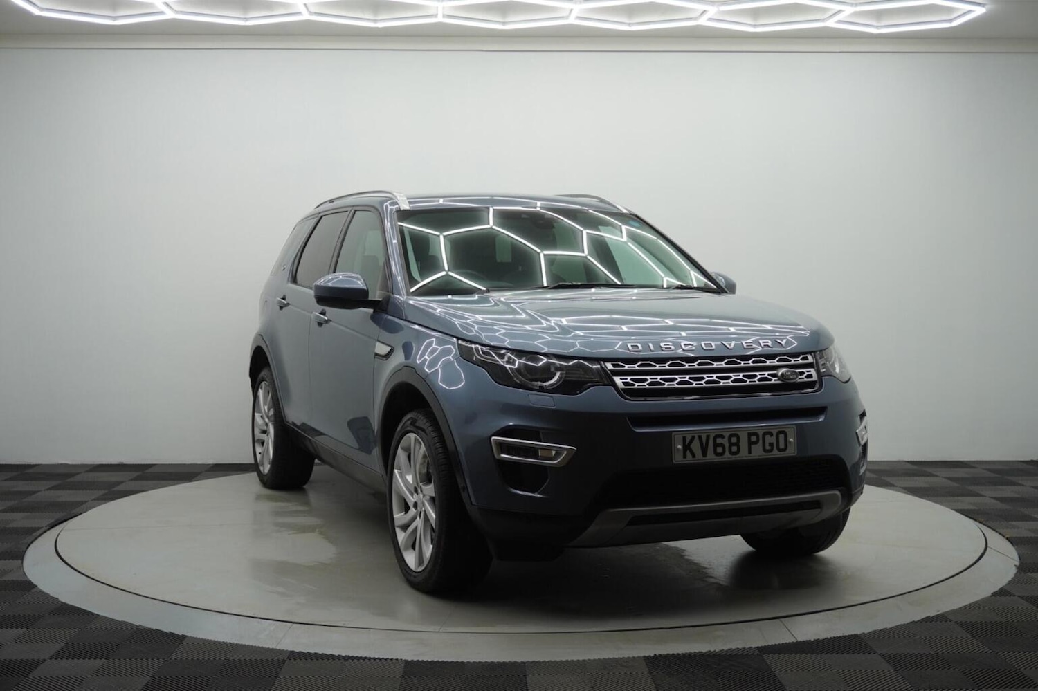 Used Land Rover Discovery Sport 2018 for sale - 77073102: Photo 10