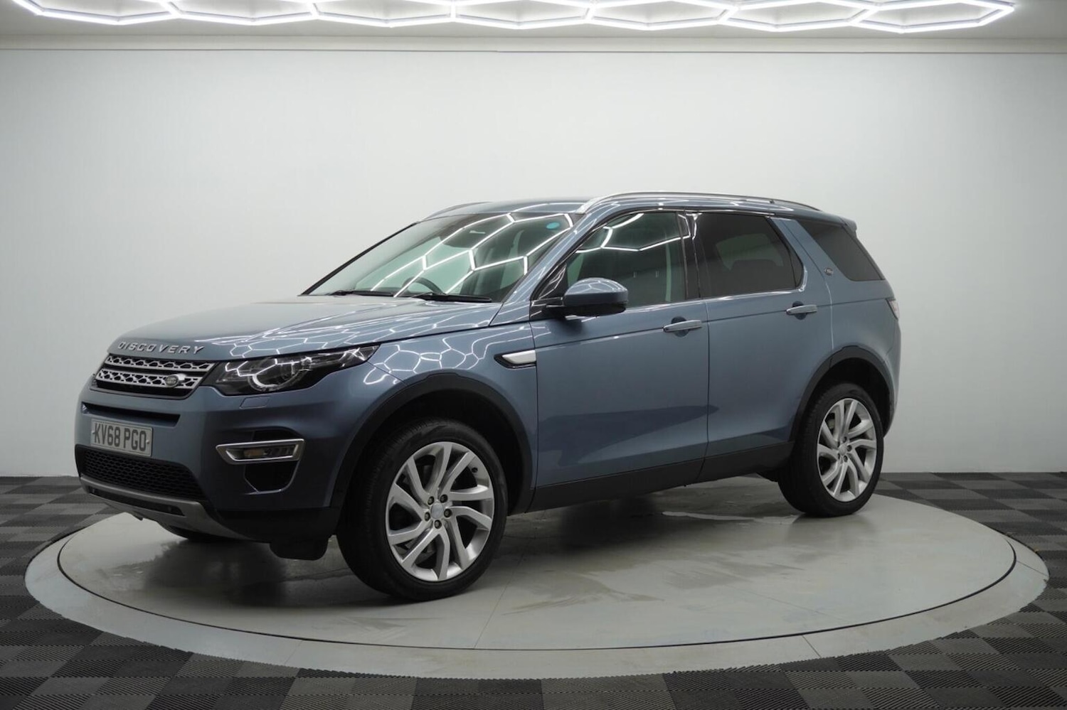 Used Land Rover Discovery Sport 2018 for sale - 77073102: Photo 12