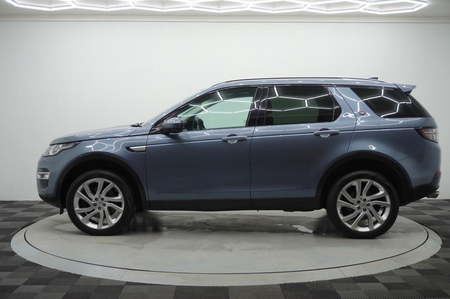 Used Land Rover Discovery Sport 2018 for sale - 77073102: Photo 20