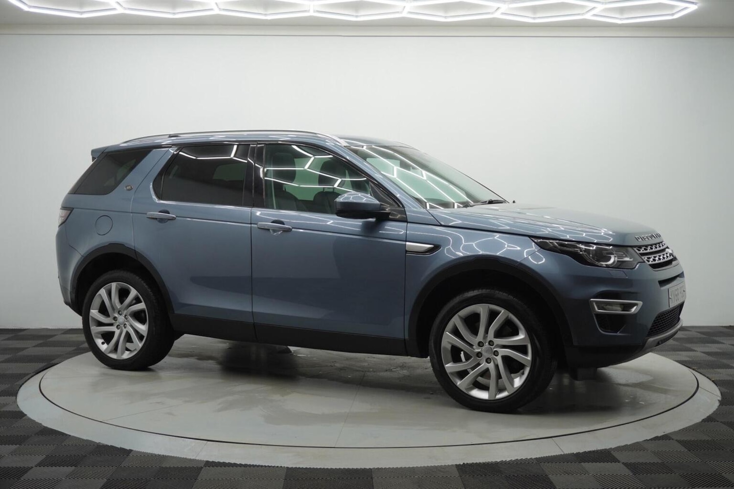 Used Land Rover Discovery Sport 2018 for sale - 77073102: Photo 29