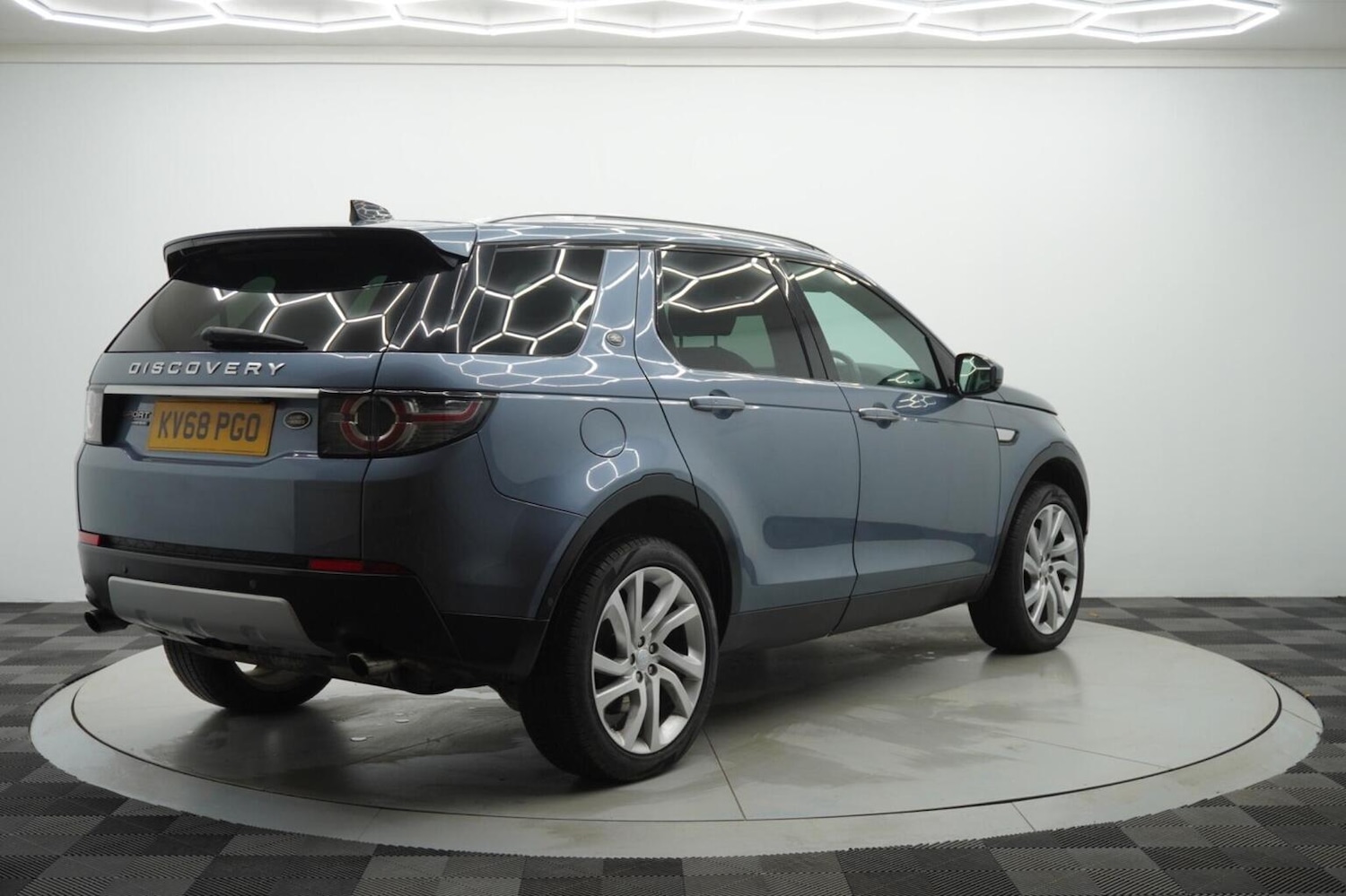 Used Land Rover Discovery Sport 2018 for sale - 77073102: Photo 34