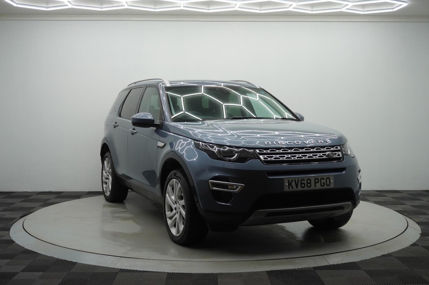 Used Land Rover Discovery Sport 2018 for sale - 77073102: Photo 9
