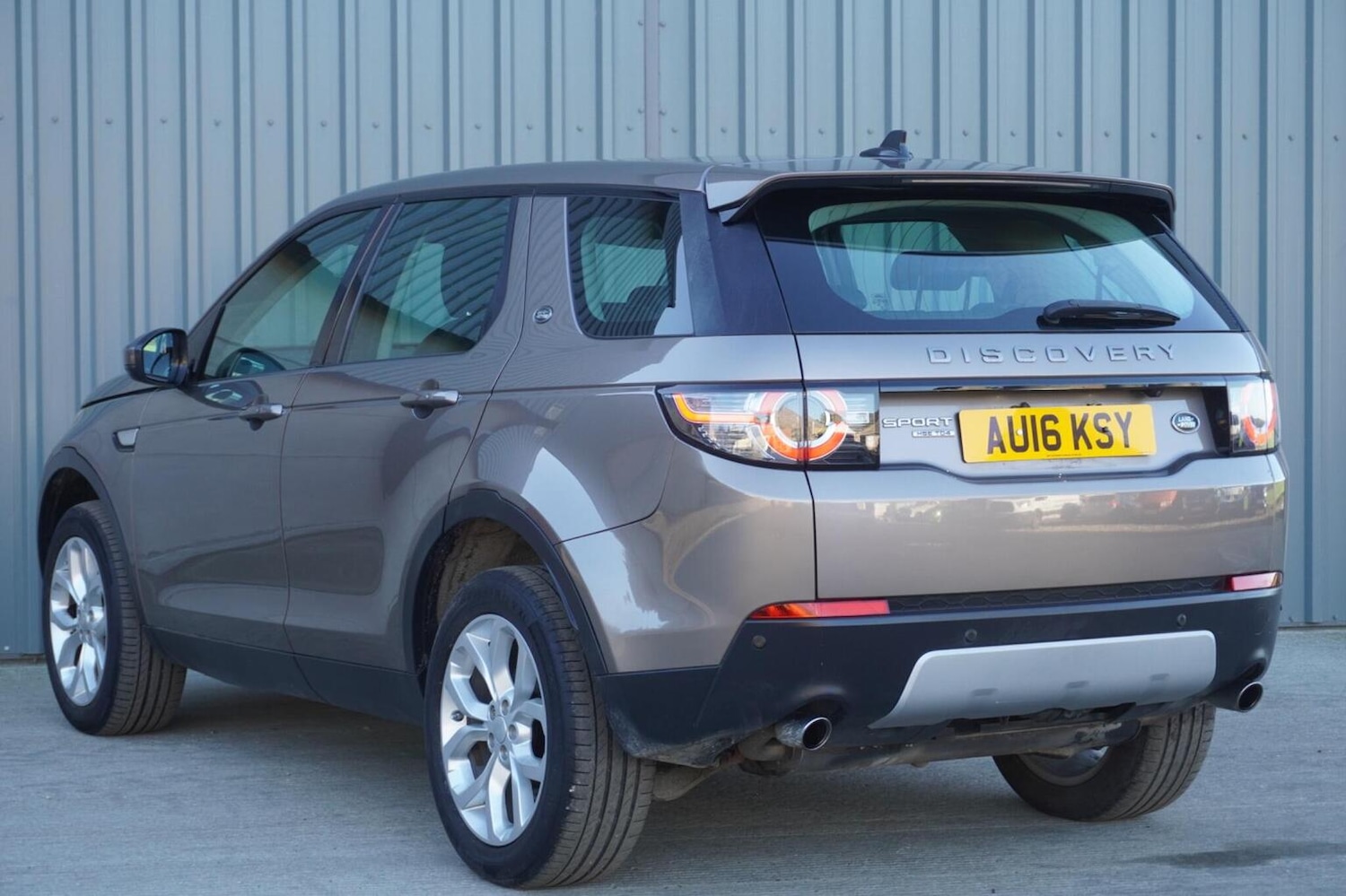 Used Land Rover Discovery Sport 2016 for sale - 76347192: Photo 13