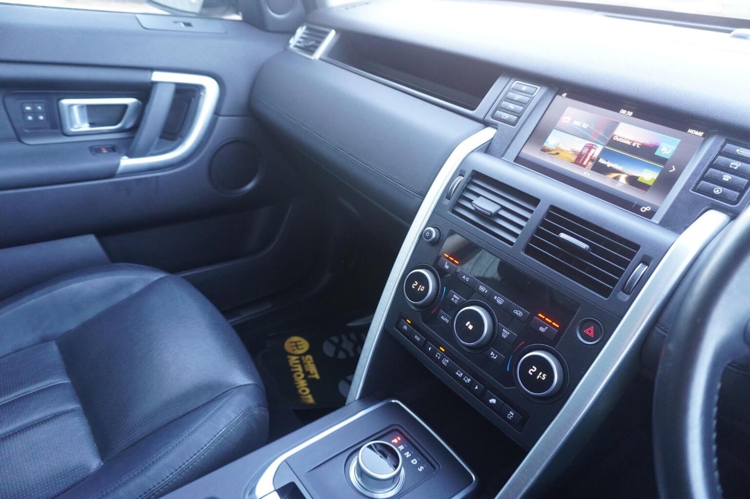 Used Land Rover Discovery Sport 2016 for sale - 76347192: Photo 16