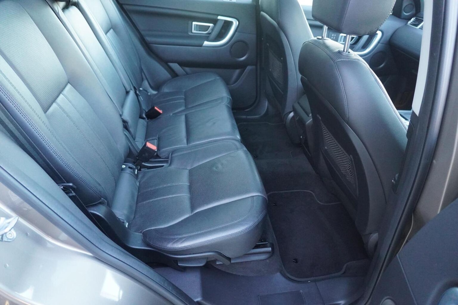 Used Land Rover Discovery Sport 2016 for sale - 76347192: Photo 24