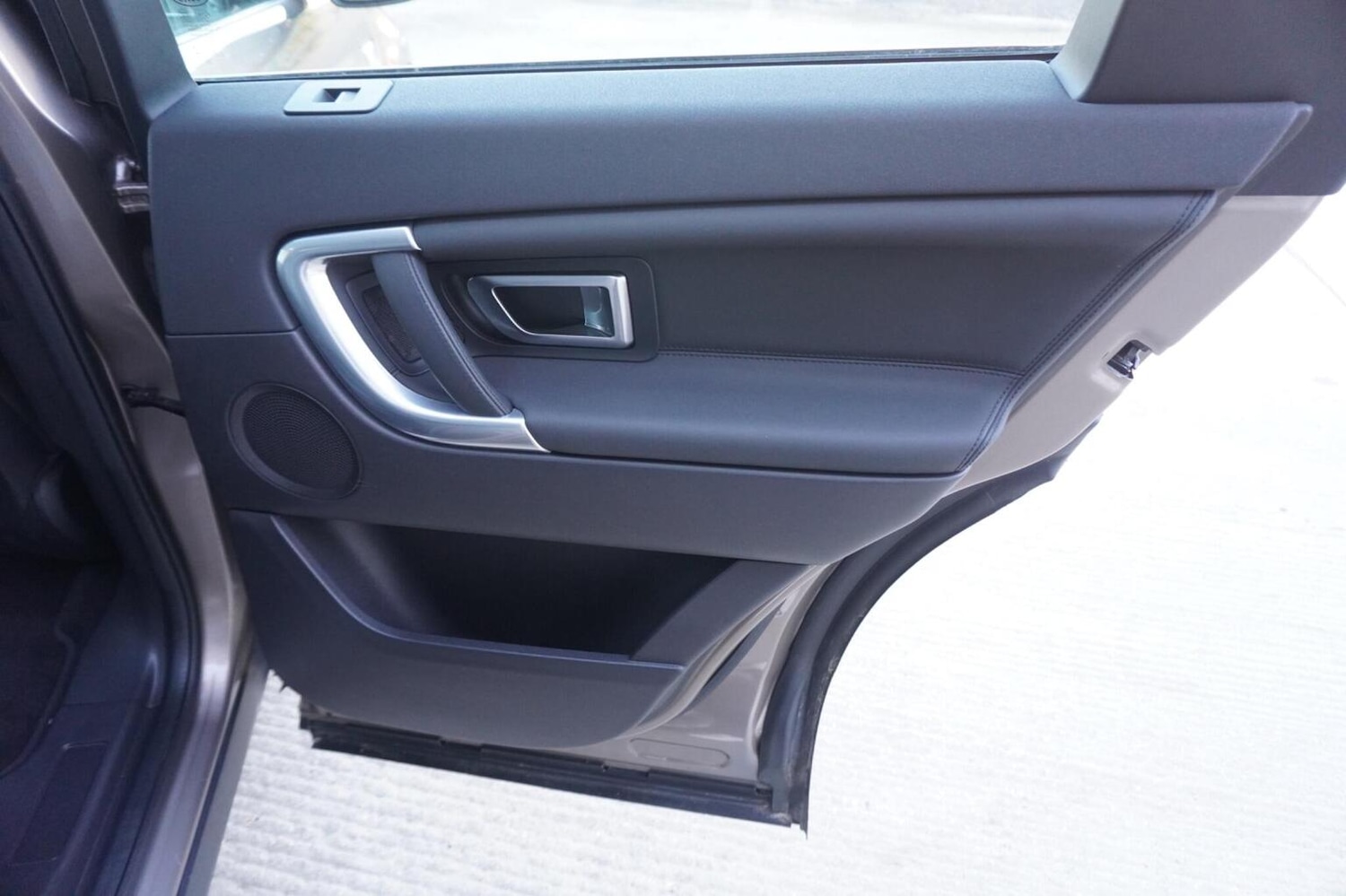 Used Land Rover Discovery Sport 2016 for sale - 76347192: Photo 35