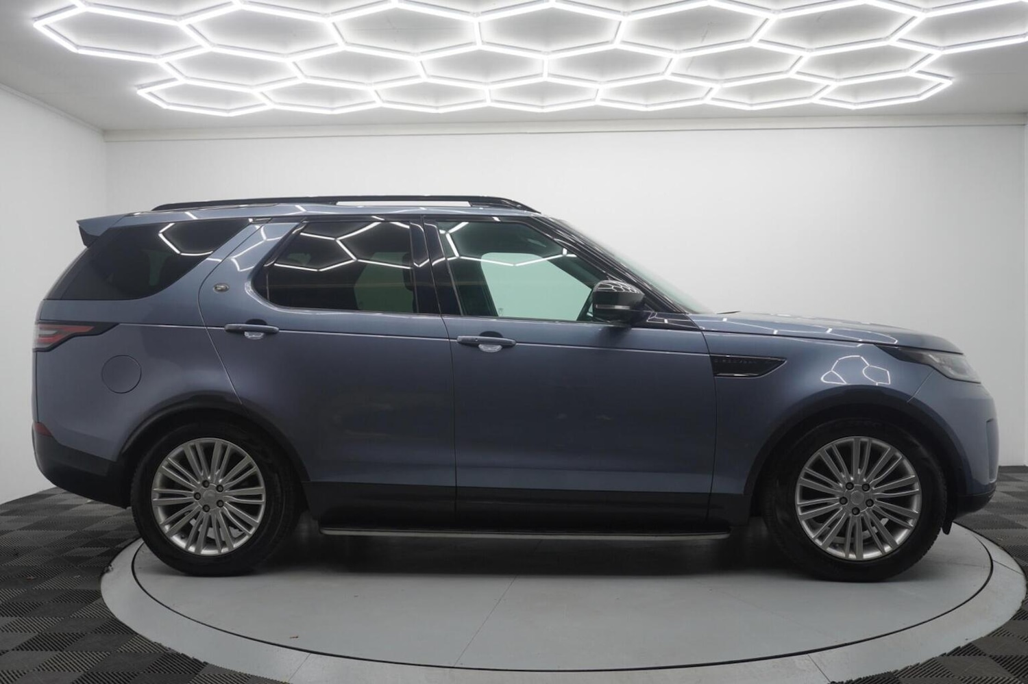 Used Land Rover Discovery 2019 for sale - 77595358: Photo 14