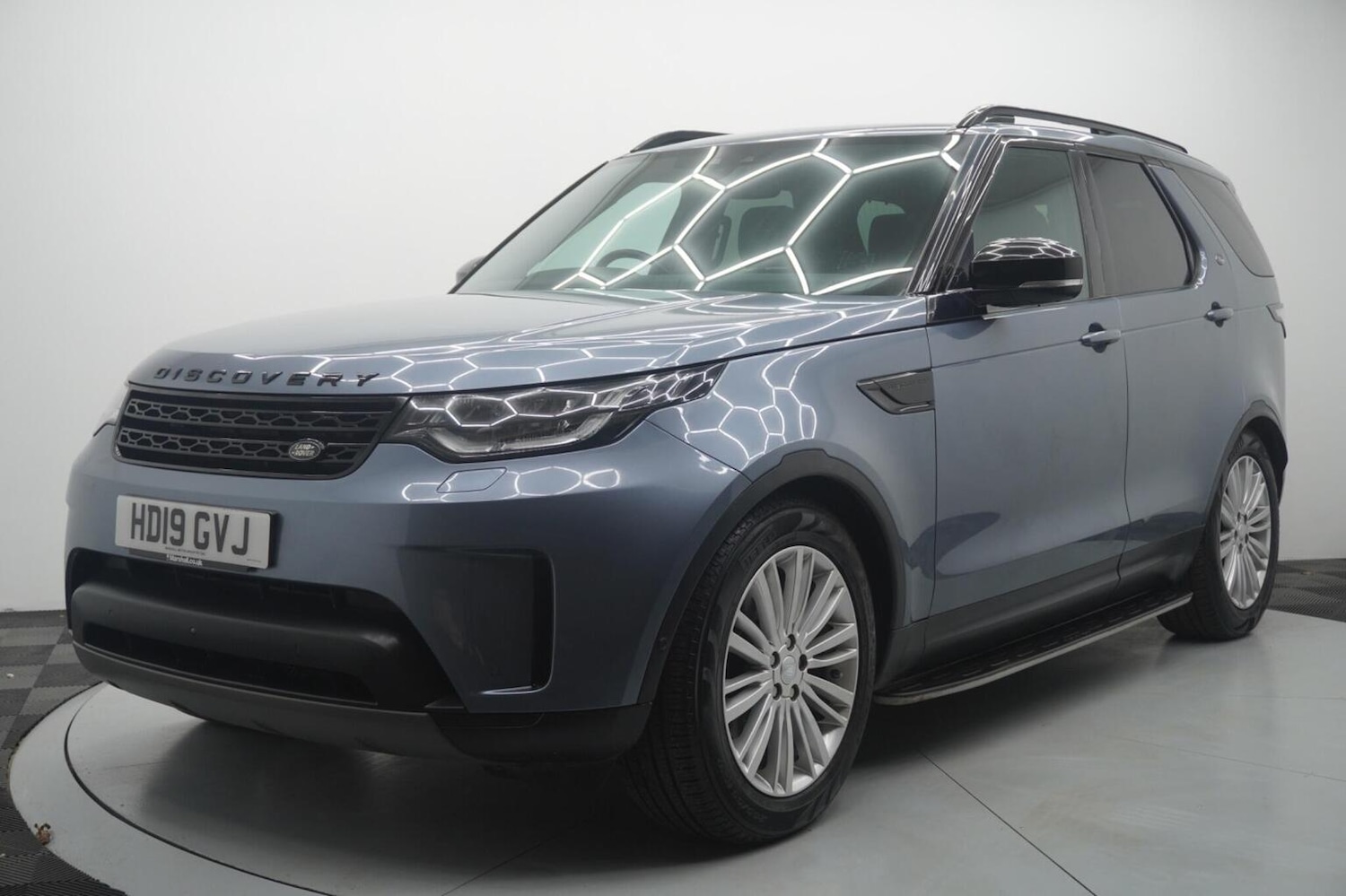 Used Land Rover Discovery 2019 for sale - 77595358: Photo 2