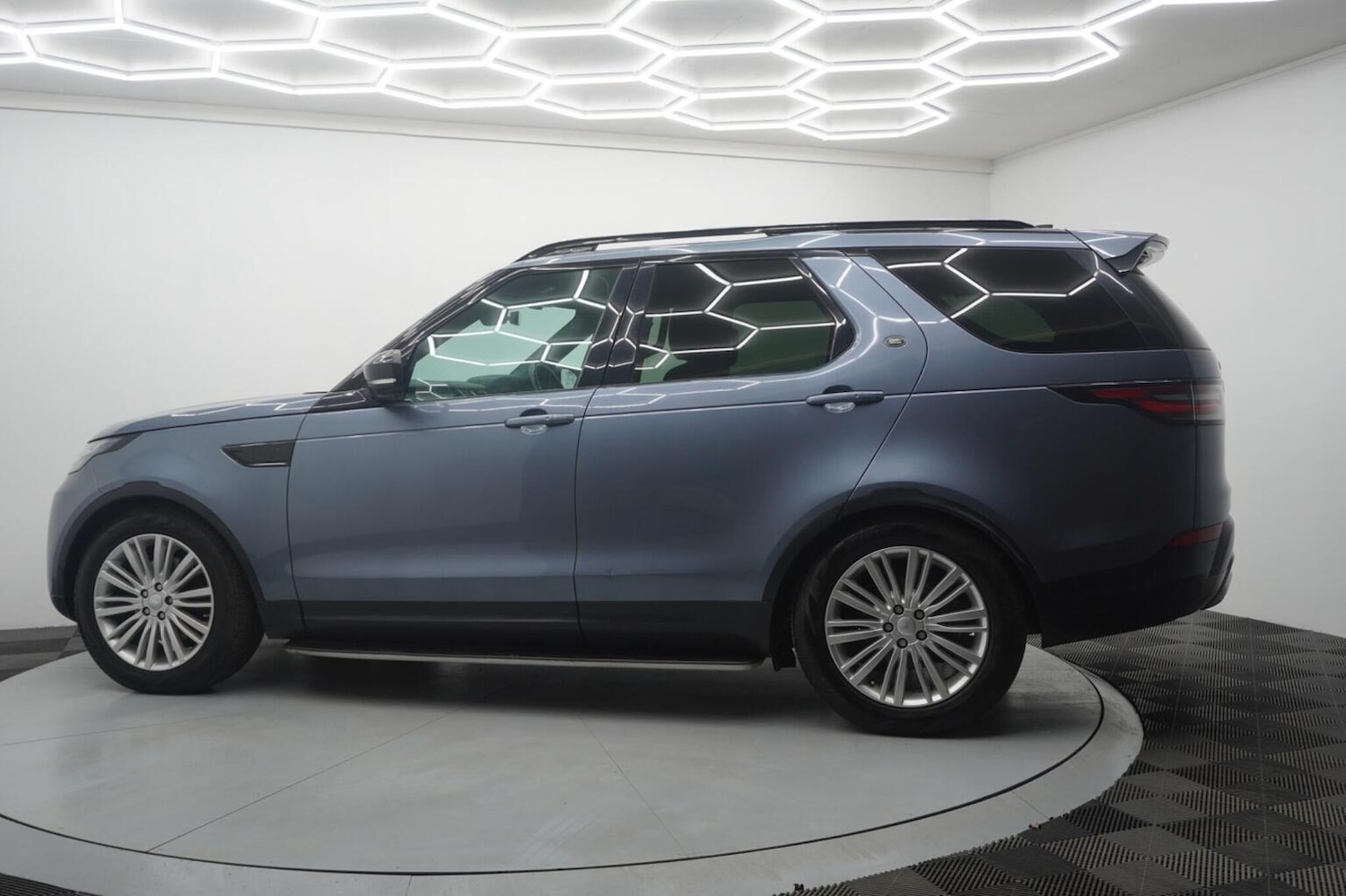 Used Land Rover Discovery 2019 for sale - 77595358: Photo 9