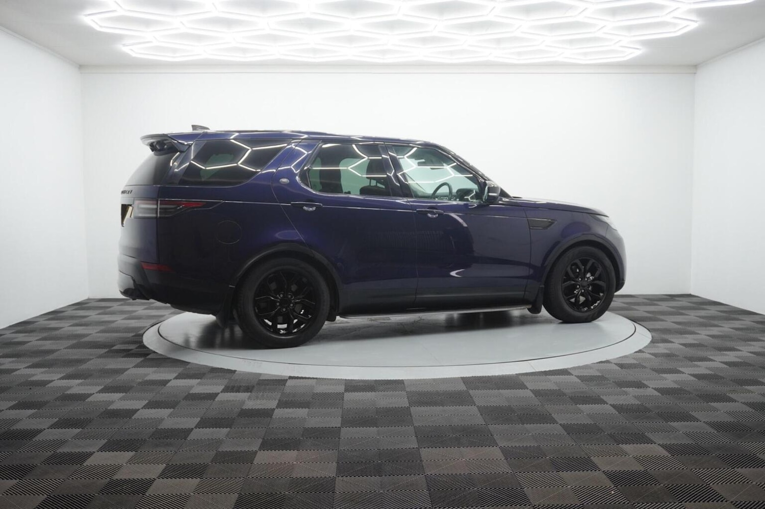 Used Land Rover Discovery 2017 for sale - 77164750: Photo 22