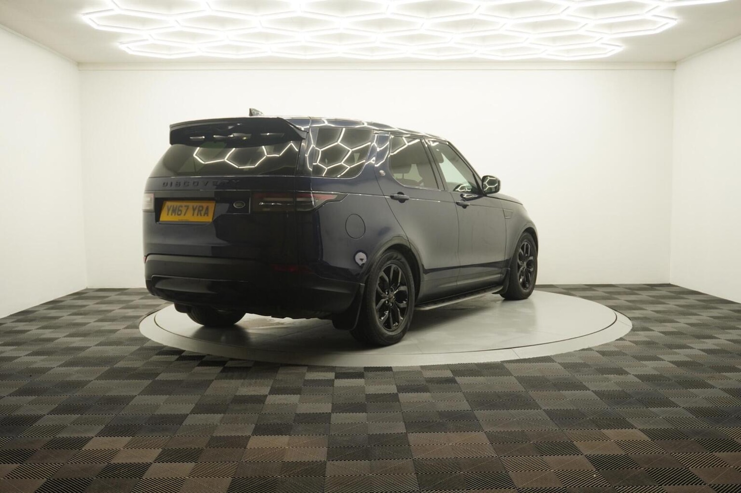 Used Land Rover Discovery 2017 for sale - 77164750: Photo 28