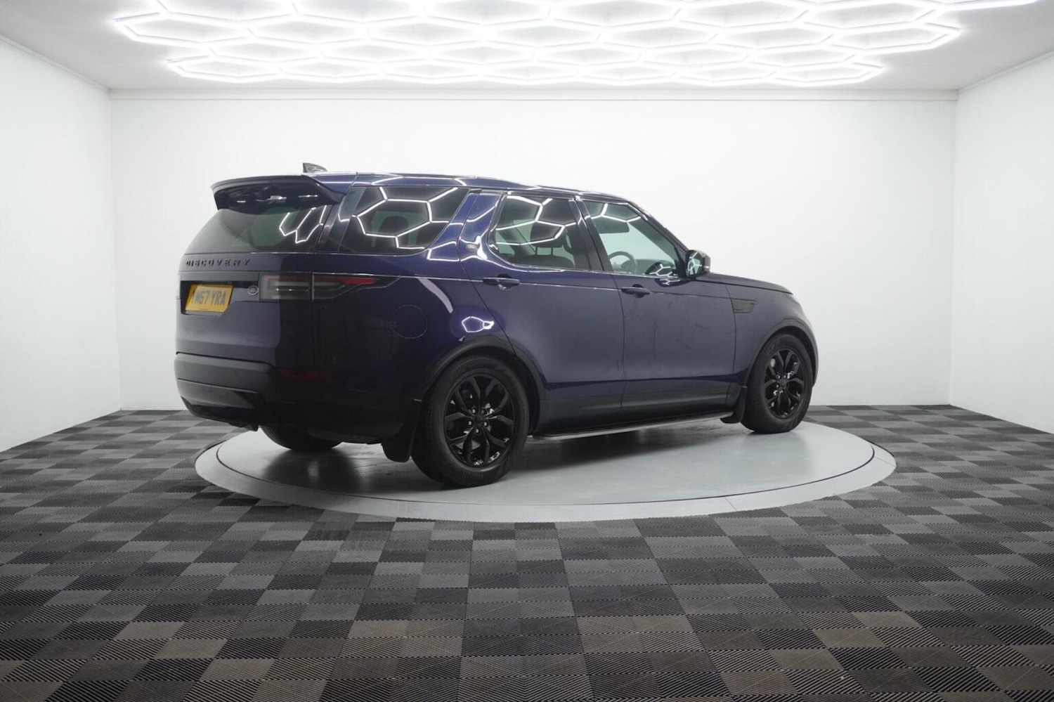 Used Land Rover Discovery 2017 for sale - 77164750: Photo 30