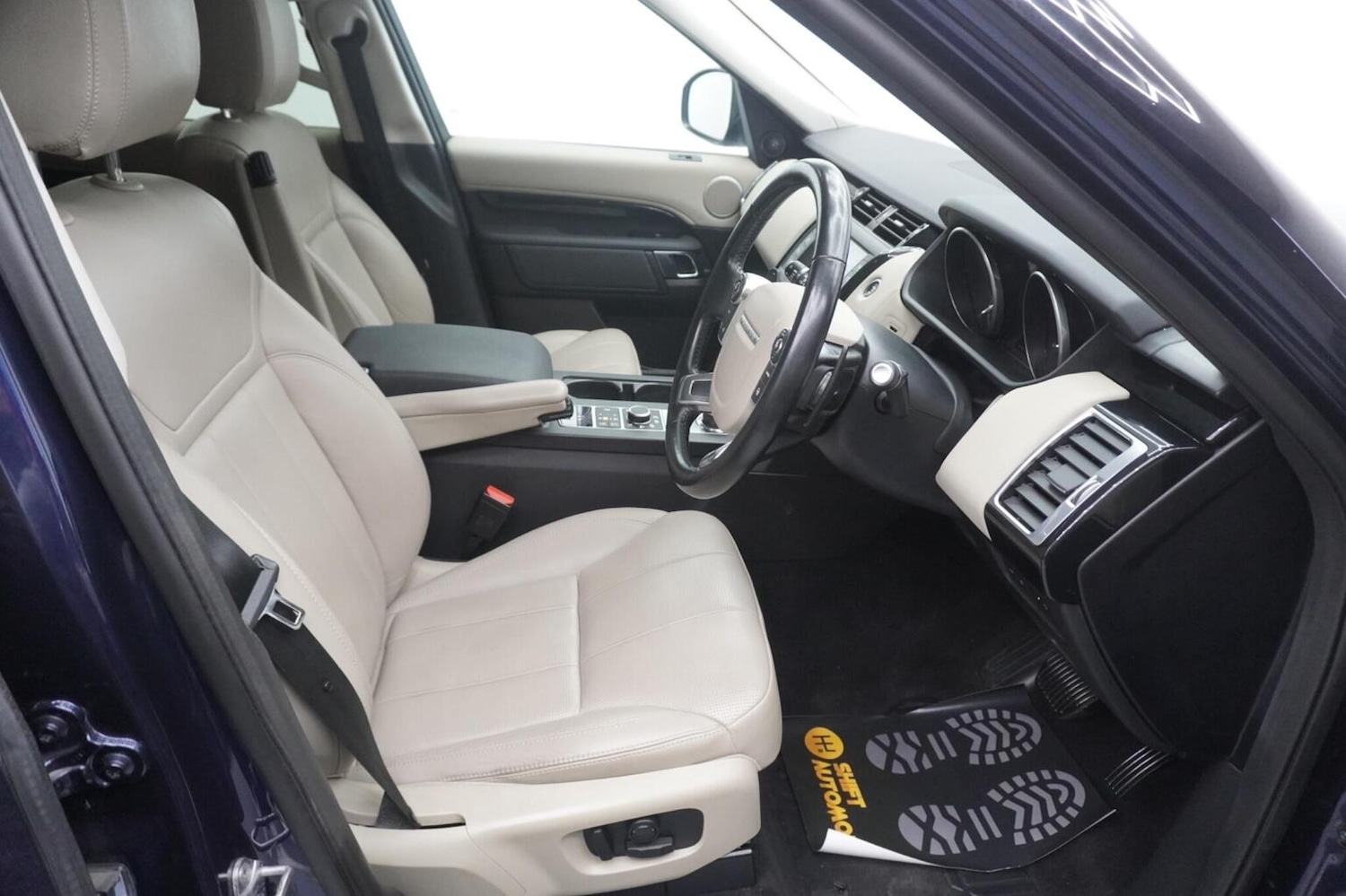 Used Land Rover Discovery 2017 for sale - 77164750: Photo 35