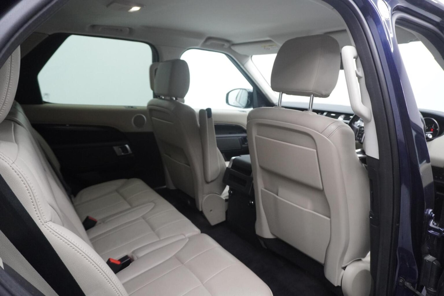 Used Land Rover Discovery 2017 for sale - 77164750: Photo 36