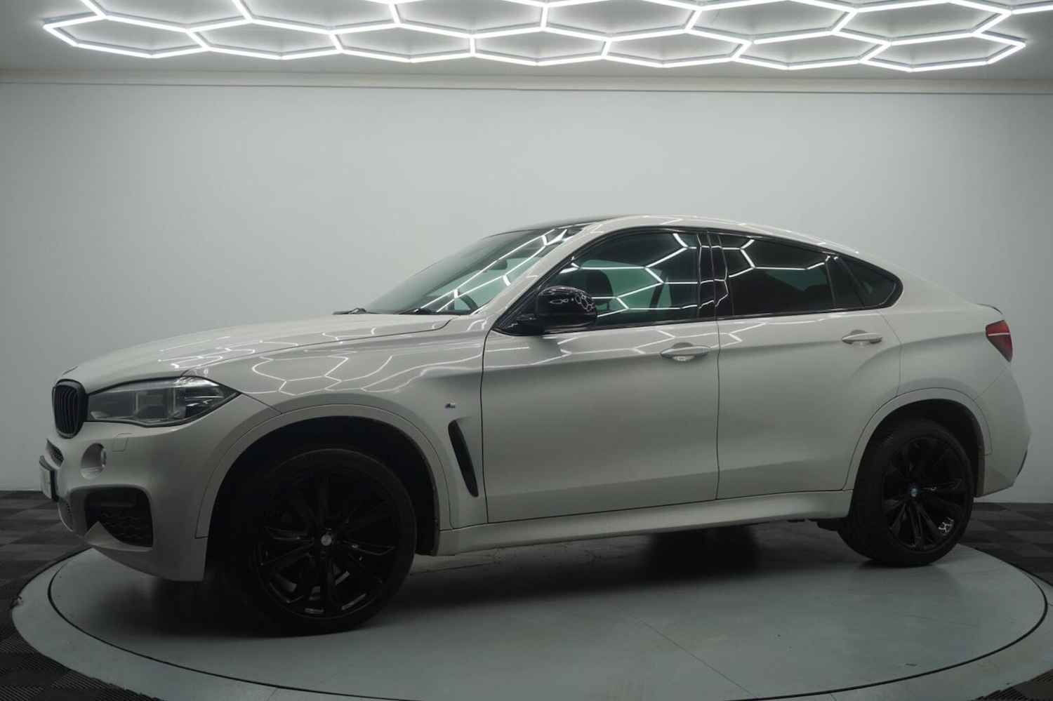 Used BMW X6 2016 for sale - 77522097: Photo 13