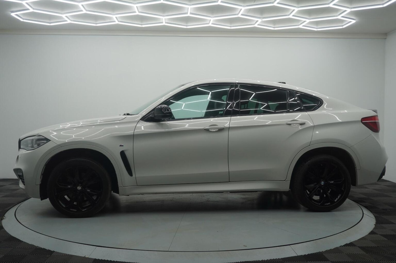 Used BMW X6 2016 for sale - 77522097: Photo 14