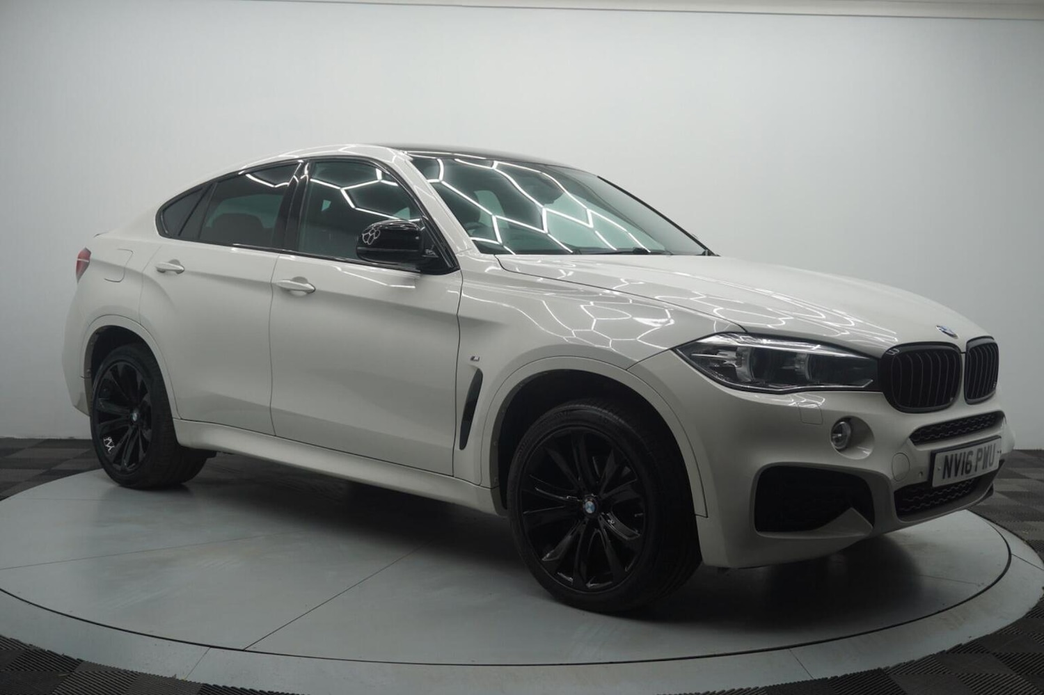 Used BMW X6 2016 for sale - 77522097: Photo 9