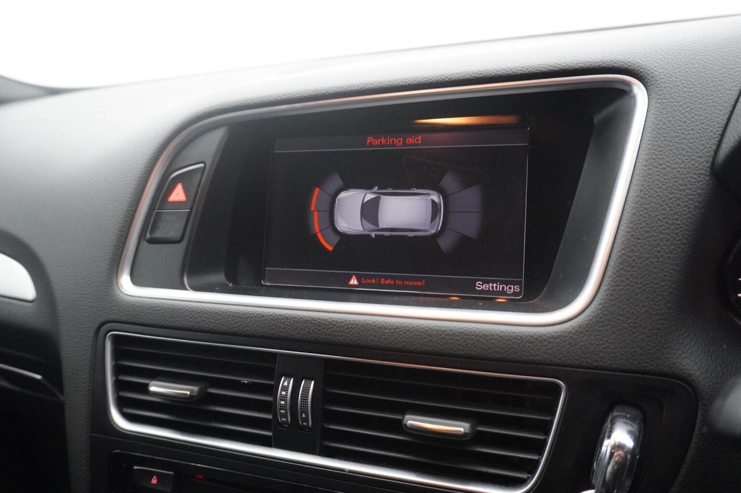 Used Audi Q5 2014 for sale - 77822370: Photo 49